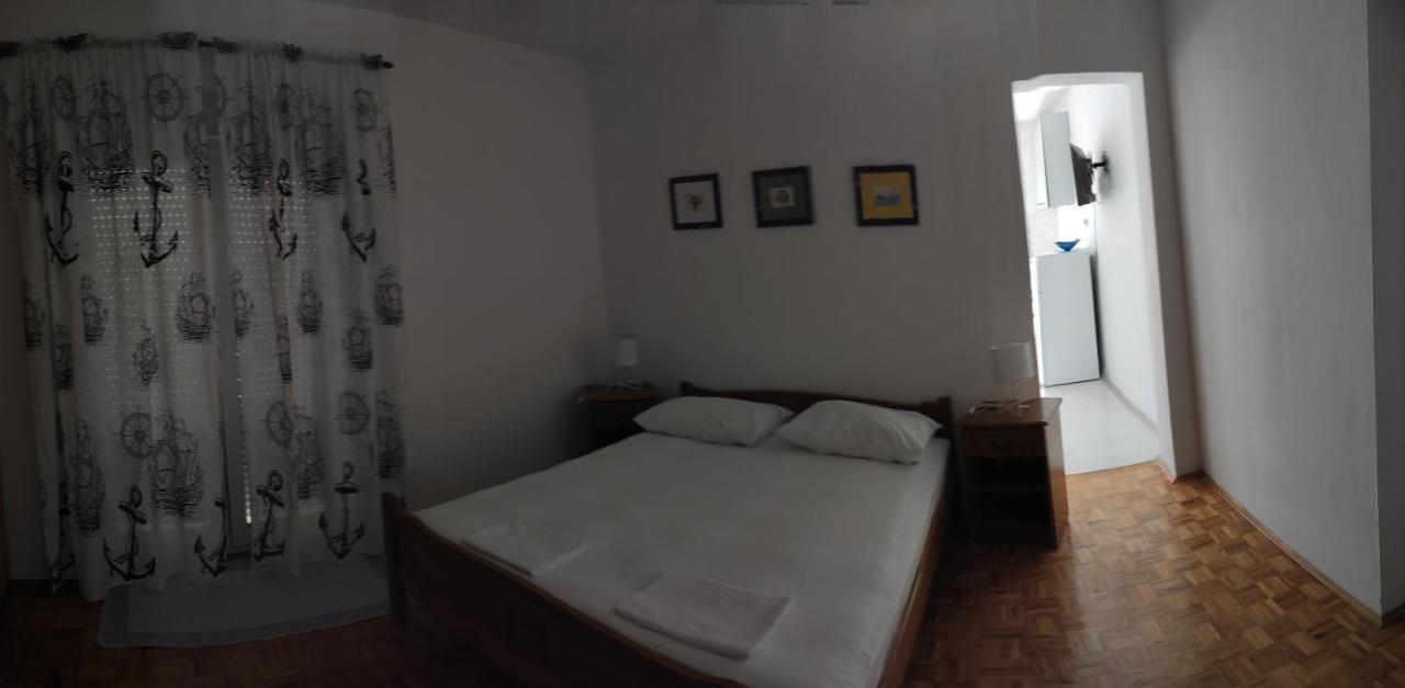 Apartmani Mille Starigrad Paklenica Εξωτερικό φωτογραφία